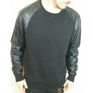 WT02 Gold Edition baseball style long sleeve shirt